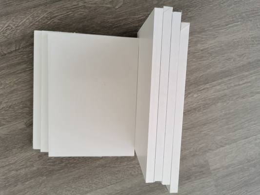 Som flexível branco do painel de teto da parede do PVC de ISO9001 6mm - absorvendo