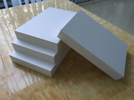 0,9 placas da espuma do PVC Celuka da densidade 1220*2440*20mm 25mm